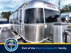 2024 Airstream CLASSIC 30RBQ