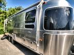 2024 Airstream FLYING CLOUD 27FB TWIN