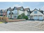 5 bedroom detached house for sale in Dumore Hay Lane, Lichfield, WS13