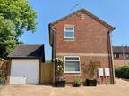 3 bed house to rent in Sycamore Avenue, NN11, Daventry