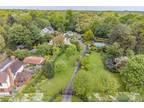 Coxtie Green Road, Pilgrims Hatch, Brentwood CM14, 4 bedroom detached house for