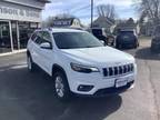 2019 Jeep Cherokee White, 97K miles