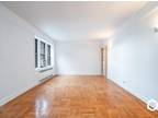 300 Ocean Pkwy unit 6K - Brooklyn, NY 11218 - Home For Rent