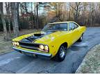 1970 Plymouth Roadrunner RWD V-code 4spd