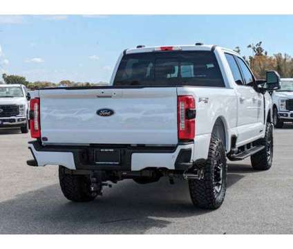 2024 Ford Super Duty F-250 SRW LARIAT is a White 2024 Ford Car for Sale in Sarasota FL