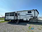 2023 Keystone Montana High Country 295RL 34ft