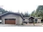 1143 FAHY AVE Coos Bay, OR