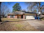15019 Country Acres Dr, Lindale, TX 75771