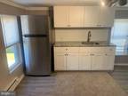 101 W Buck St Apt C Paulsboro, NJ