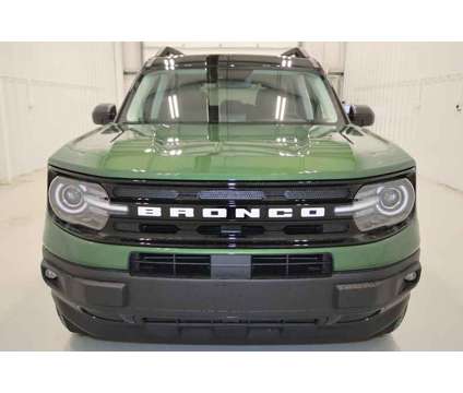 2024 Ford Bronco Sport Outer Banks is a Green 2024 Ford Bronco SUV in Canfield OH