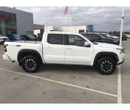 2024 Nissan Frontier Crew Cab PRO-4X 4x4 is a White 2024 Nissan frontier Truck in Ardmore OK