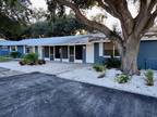 304 Colonia Ln W #7, Nokomis, FL 34275