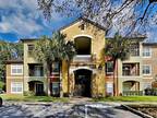 814 Crest Pines Dr #924, Orlando, FL 32828