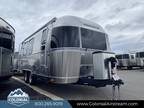 2024 Airstream Flying Cloud 23FBT Twin