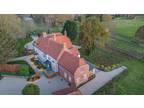 6 bedroom country house for sale in High Street Dorchester-on-Thames