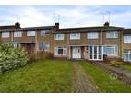 3 bedroom Mid Terrace House for sale, Highlands Avenue, Spinney Hill