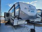 2022 Alliance RV Avenue 32RLS 35ft