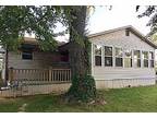 141 N Overhill Dr, Bloomi Bloomington, IN