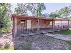 299 Pine Harbor Dr, Onalaska, TX 77360