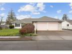 564 S OAK PL, Canby OR 97013