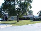 21505 Sierra Dr - Brookfield, WI 53045 - Home For Rent