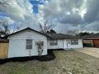 4310 Howcher St, Houston, TX 77047