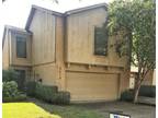 5619 Saint Moritz St, Bellaire, TX 77401