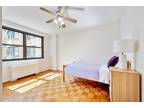 Flat For Sale In New York, New York