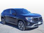 2024 Volkswagen Atlas Cross Sport SE 4Motion