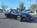 2024 Lexus ES 300h 300h