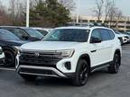 2024 Volkswagen Atlas Peak Edition SE 4Motion