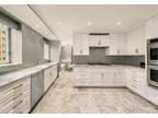 Condo For Sale In New York, New York