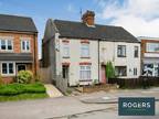 2 bedroom semi-detached house for sale in Wellingborough Road, Finedon