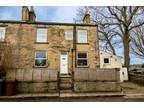2 bedroom end of terrace house for sale in Edroyd Place, Farsley, Pudsey