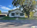 1412 Saunders Street, Gatesville, TX 76528