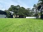 Saint Petersburg, Pinellas County, FL Undeveloped Land, Homesites for sale