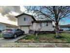 3256 SW Lyon St Lyons St SW