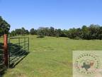 Farm House For Sale In Annona, Texas