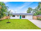 6028 Roger St, Jupiter, FL 33458