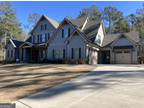 411 Crescent Dr, Forsyth, GA 31029