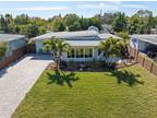 5814 17th Ave S, Gulfport, FL 33707