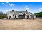 103 Shenandoah Dr NE, Calhoun, GA 30701