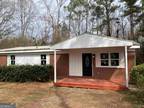 109 wotten ave Union Point, GA