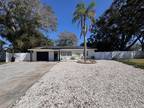 13415 88th Ave, Seminole, FL 33776