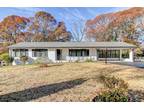 6497 Pleasant Valley Dr, Morrow, GA 30260