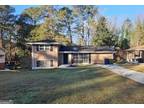 660 Skipper Dr NW, Atlanta, GA 30318