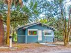 8122 N Marks St, Tampa, FL 33604