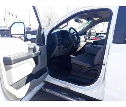 2017 Ford F350 Super Duty Crew Cab &amp; Chassis for sale is a 2017 Ford F-350 Super Duty Car for Sale in Longmont CO