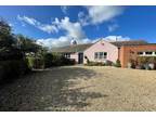 4 bedroom detached bungalow for sale in Greenfields, Lime Street, Gloucester