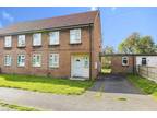 2 bed flat for sale in Eastfields, S70, Barnsley